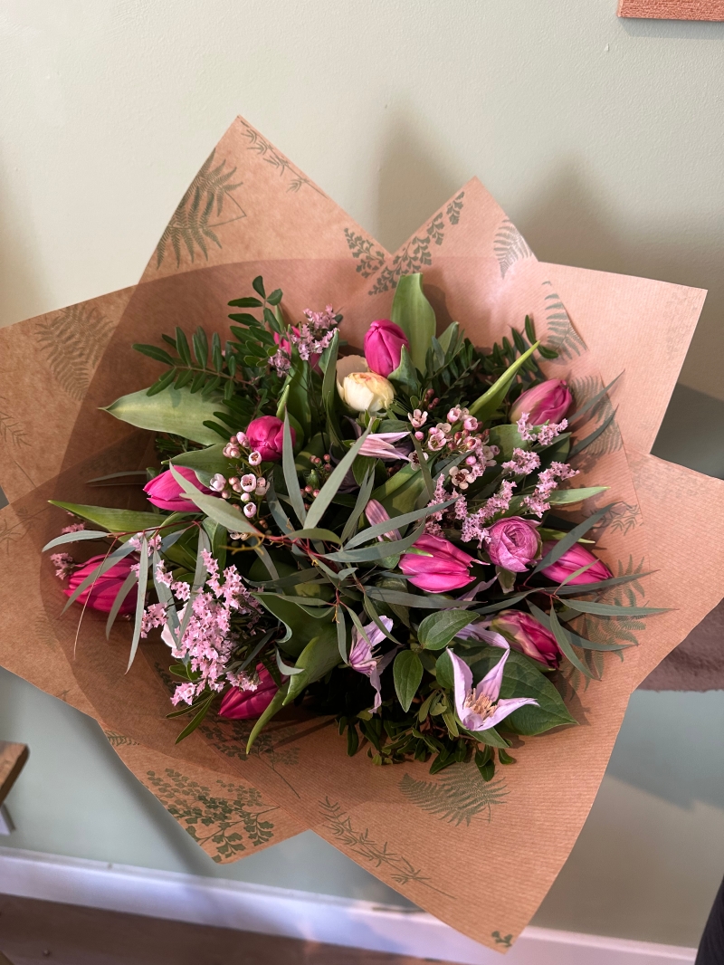 The Valentine’s Spring Mix