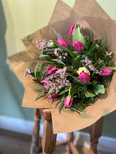 The Valentine’s Spring Mix